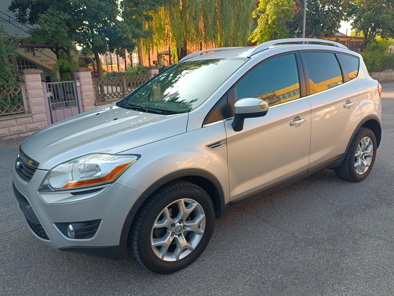 Ford Kuga 2.0 TDCi 2WD Titanium
