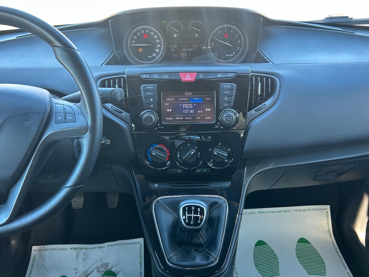 Lancia Ypsilon 1.2 Silver 69cv