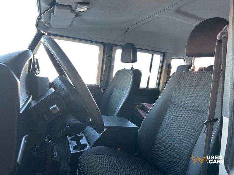 Land Rover Defender Defender 110 2.4 TD4