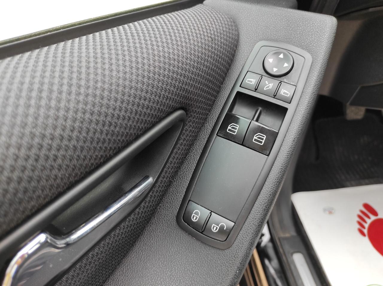 Mercedes-benz B 180 - 2.0 Benz/Metano - 116cv