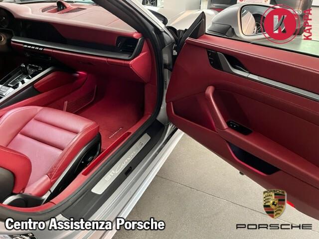 Porsche 911 Carrera 4S