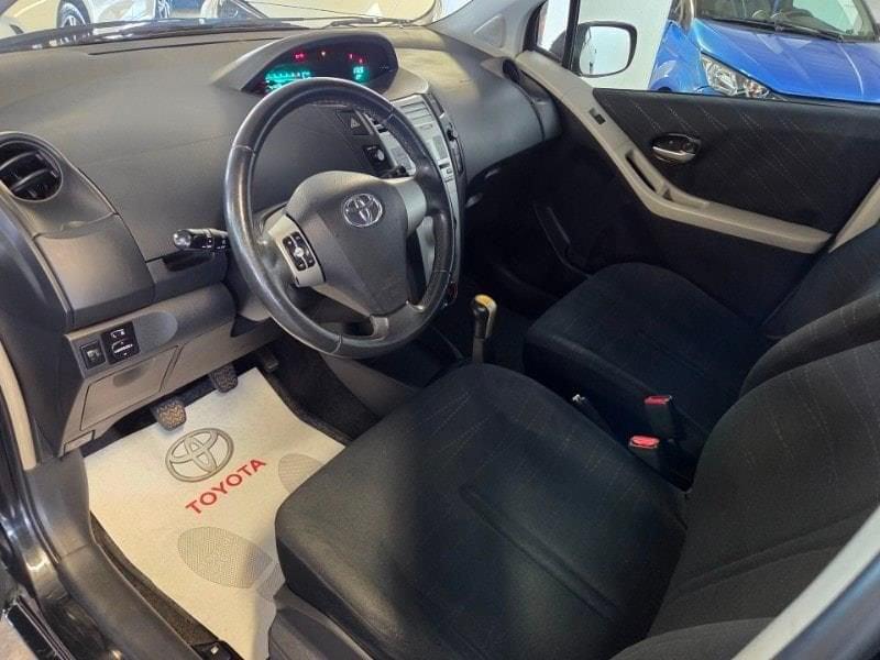 Toyota Yaris 2ª serie 1.4 D-4D 5 porte Navi