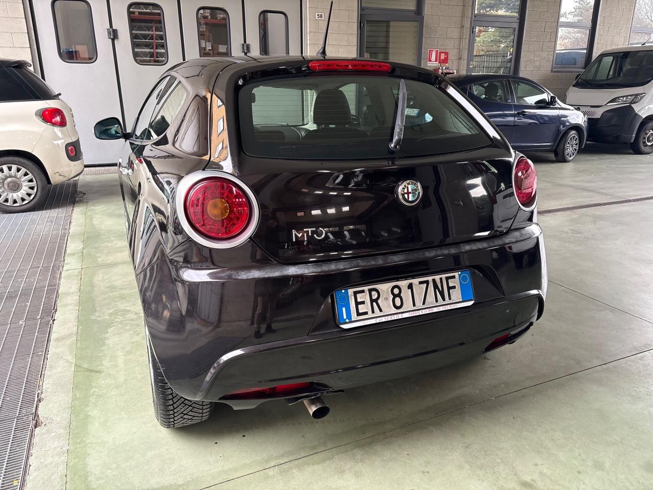 Alfa Romeo MiTo 1.3 JTDm-2 S&S Distinctive Sport Pack