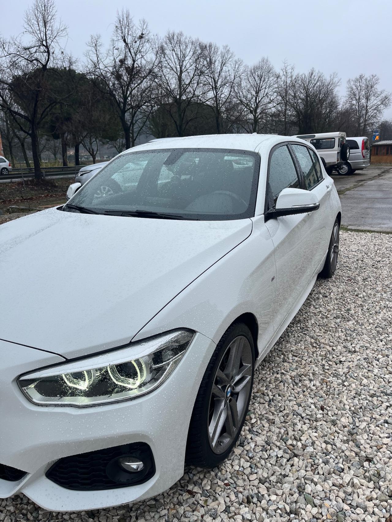 Bmw 118 118d 5p. Msport