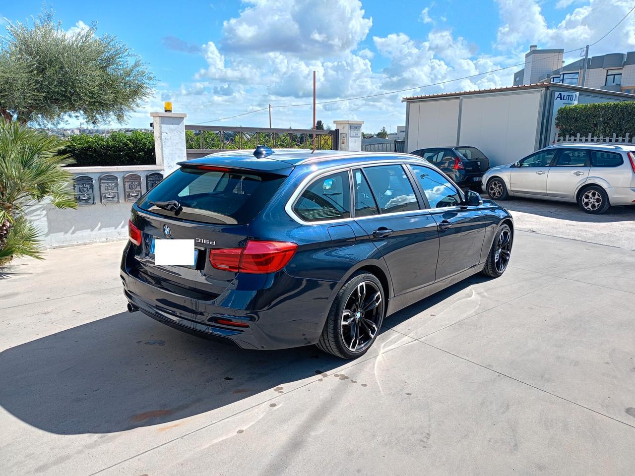 BMW 316 DIESEL SW CAMBIO AUTOMATICO ADATTO AI NEO PATENTATI