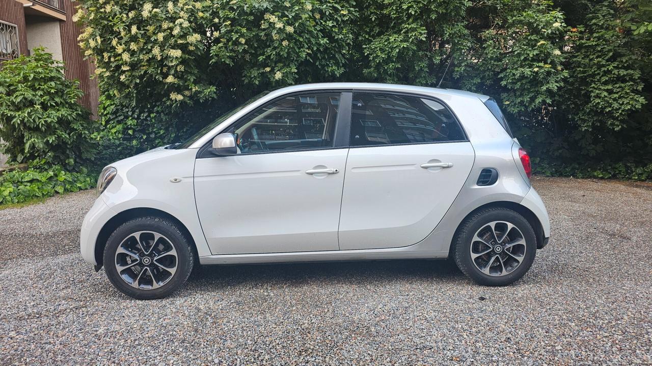 Smart ForFour 70 1.0 Youngster