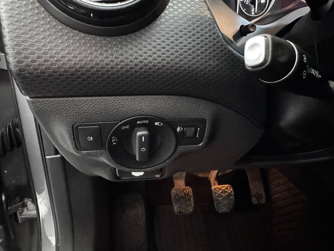 Mercedes-benz Classe A 180d -2015