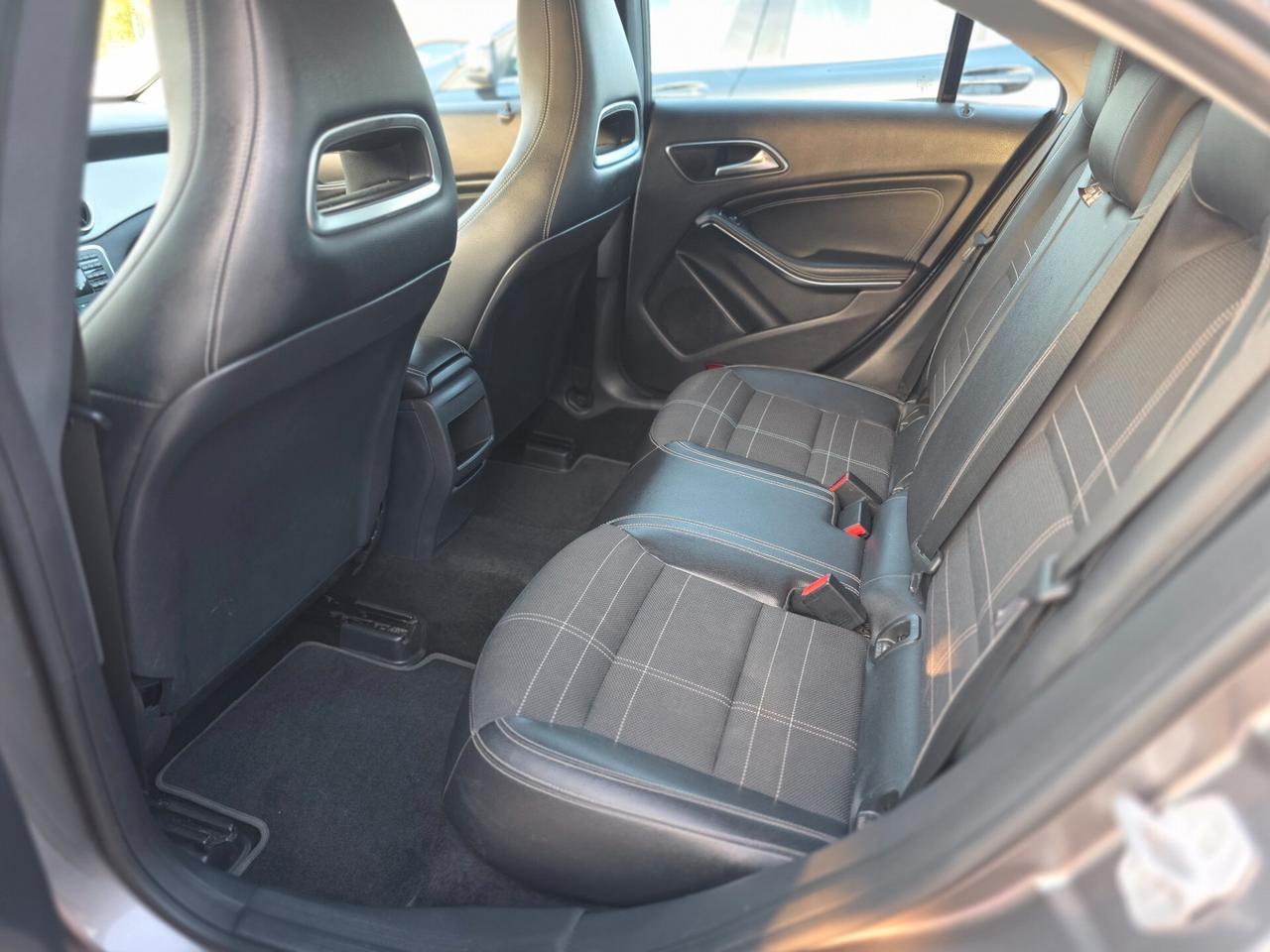 Mercedes-benz CLA 180 CDI Sport