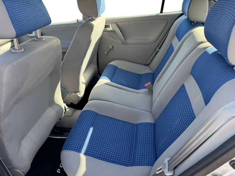 Volkswagen Polo Polo 5p 1.4 Comfortline 75cv