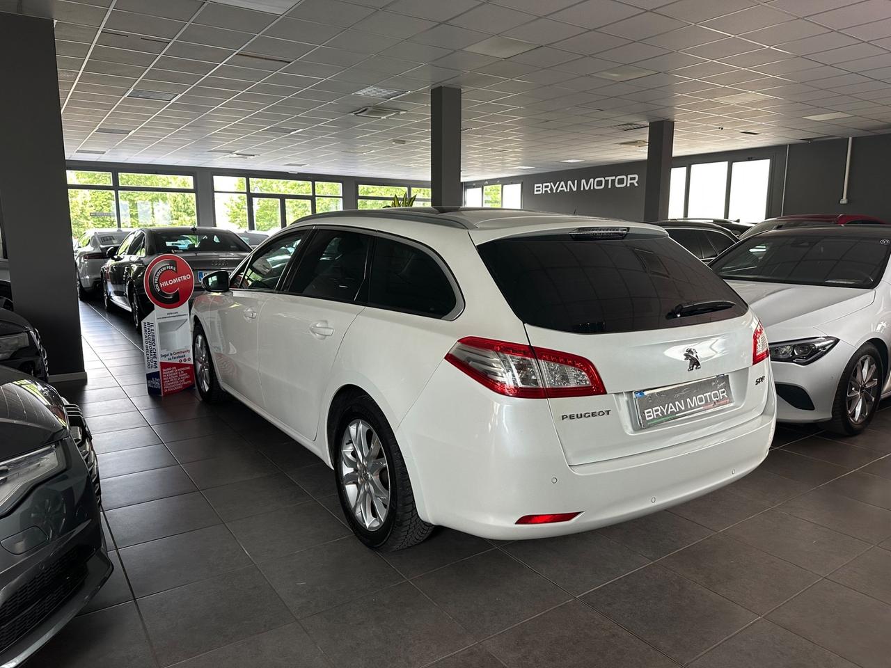 Peugeot 508 BlueHDi 150 S&S SW Allure