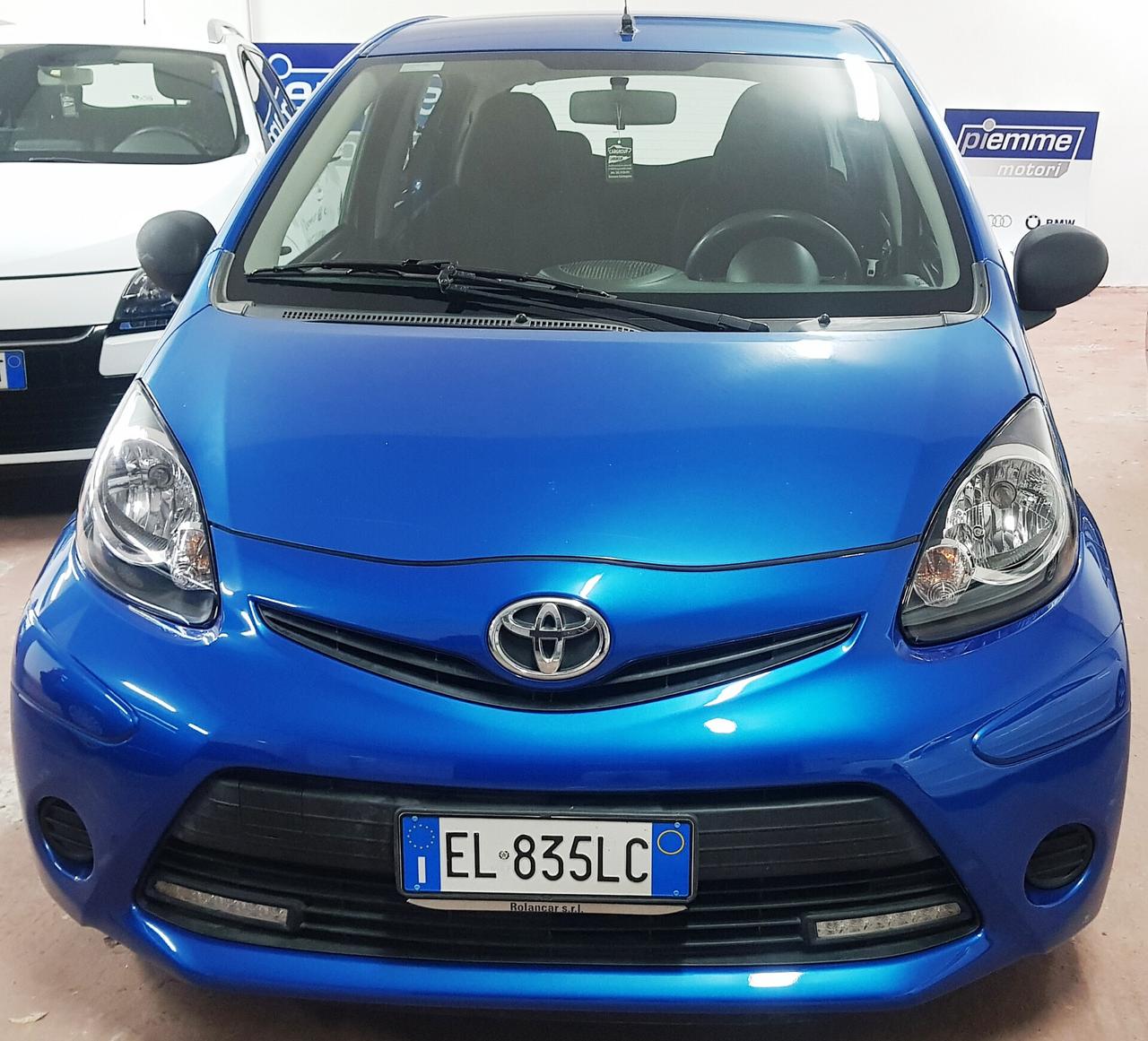 TOYOTA AYGO 1.0 5P LOUNGE CONNECT 08/2012