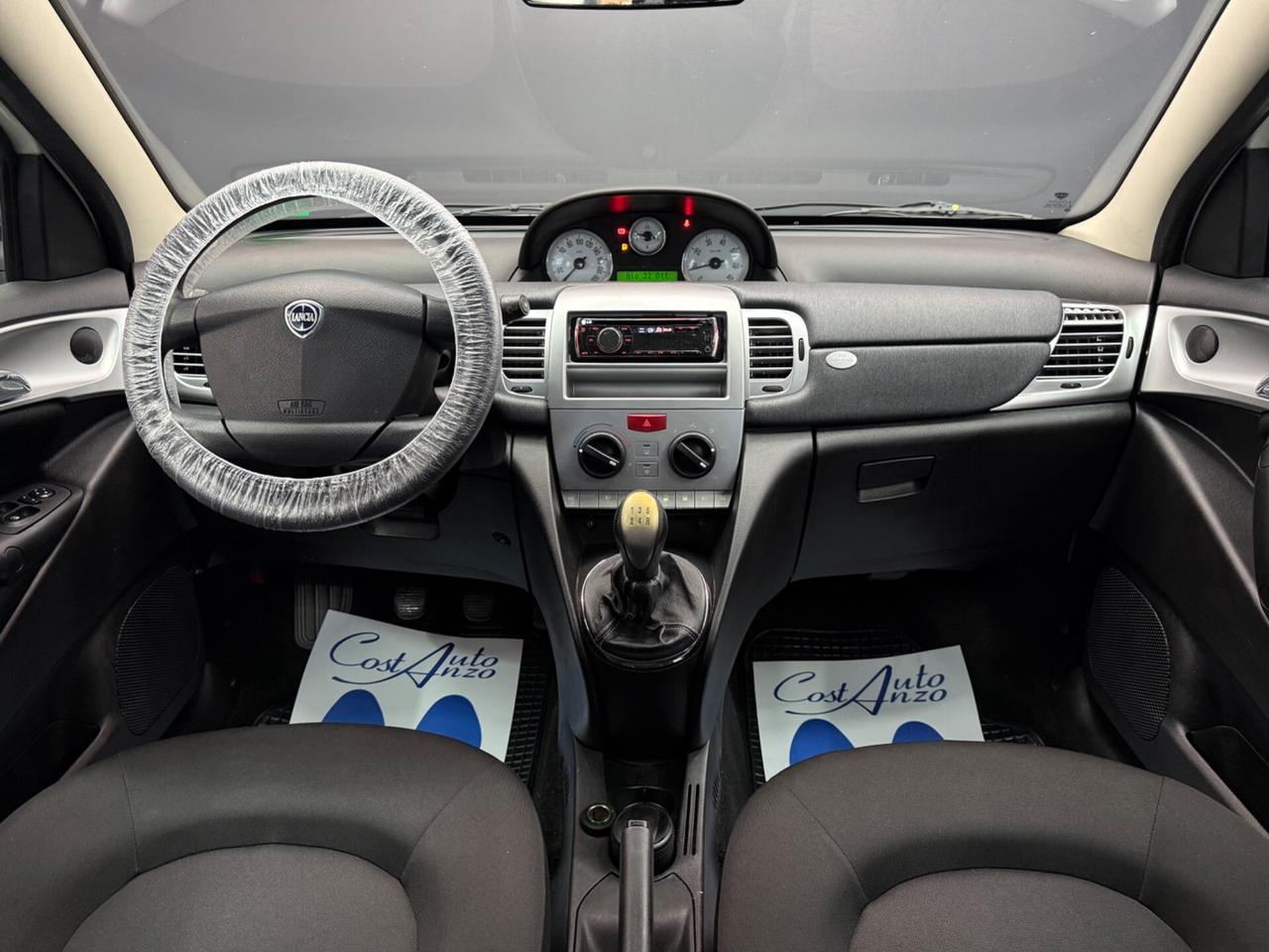 Lancia Ypsilon 1.3 Multijet 75 CV Unyca 2012