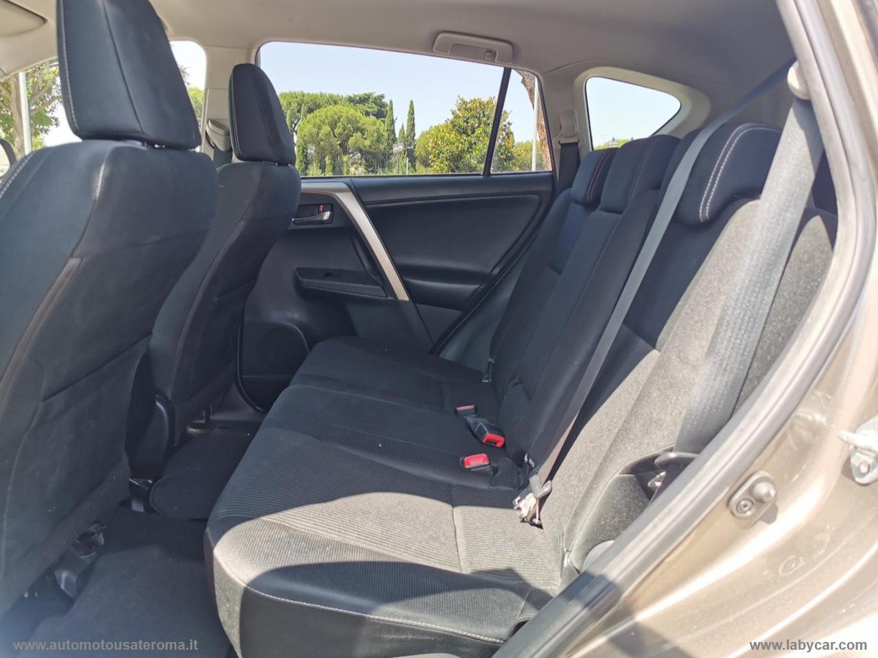 TOYOTA RAV4 2.0 D-4D 2WD STYLE OFFERTA PROMO WEB