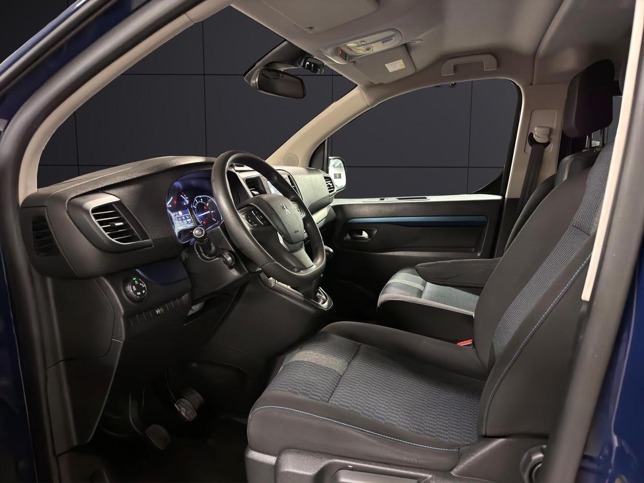 Peugeot Traveller BlueHDi 115 S&S Standard Allure