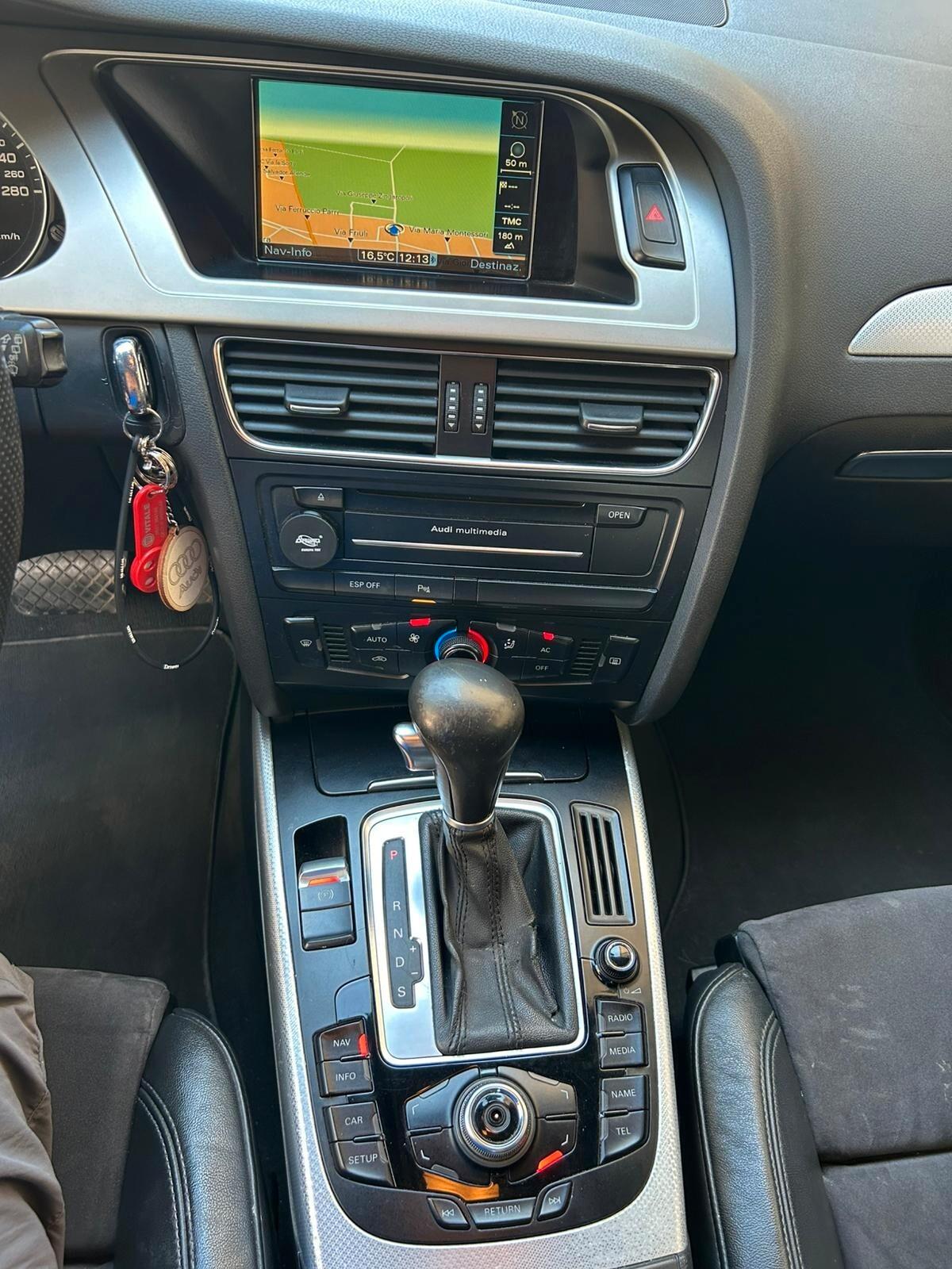 Audi A4 2.7 V6 TDI 2010 'S-Line'