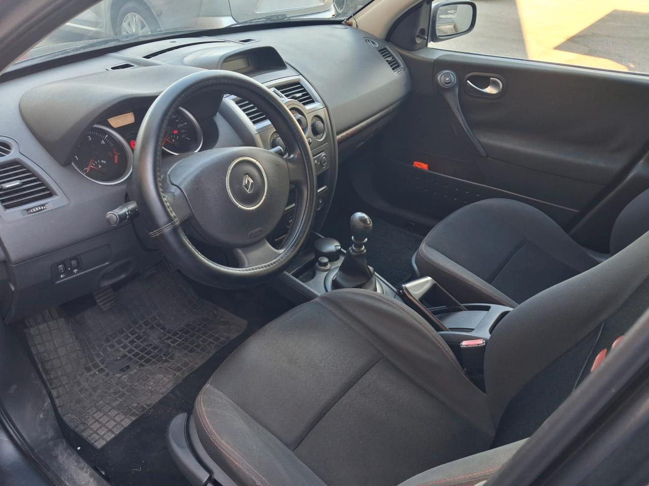Renault Megane Mégane 1.9 dCi/130CV Grandtour Dynamique