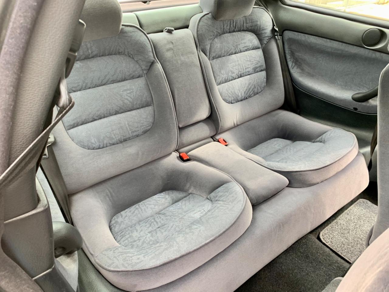 Peugeot 406 2.0 16V NEOPATENTATI