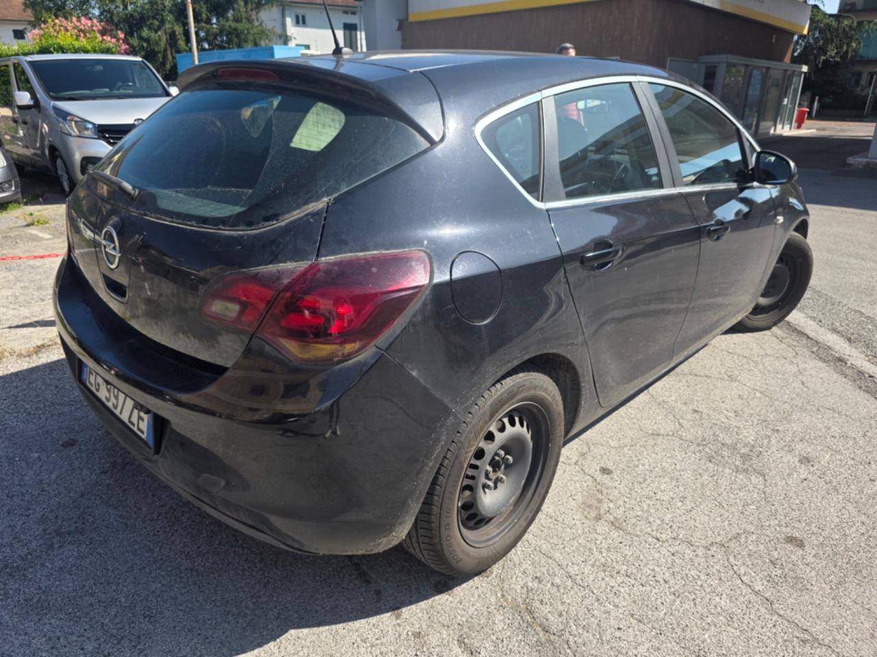 Opel Astra 1.4 100CV 5 porte Elective