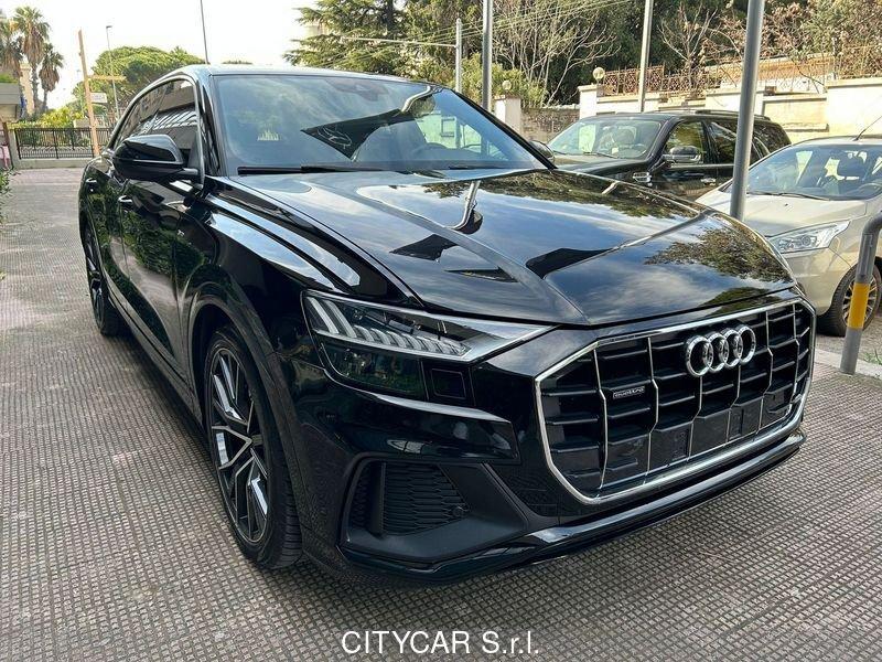 Audi Q8 50 TDI 286 CV quattro tiptronic Sport