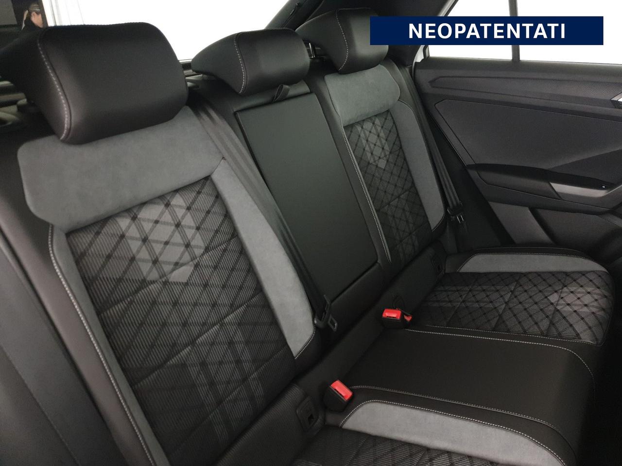 Volkswagen T-Roc 1.0 tsi r-line plus 115cv