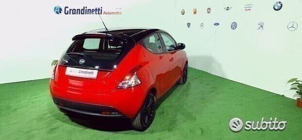 Lancia Ypsilon 1.3 mjt 95 cv Gold anno 2015