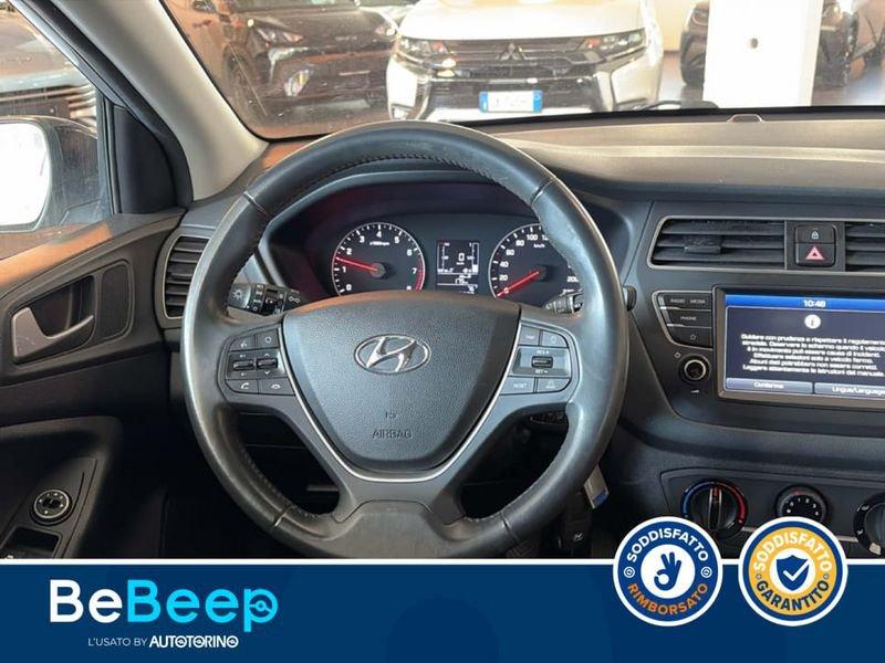 Hyundai i20 5P 1.2 MPI DUALCOLOR 84CV