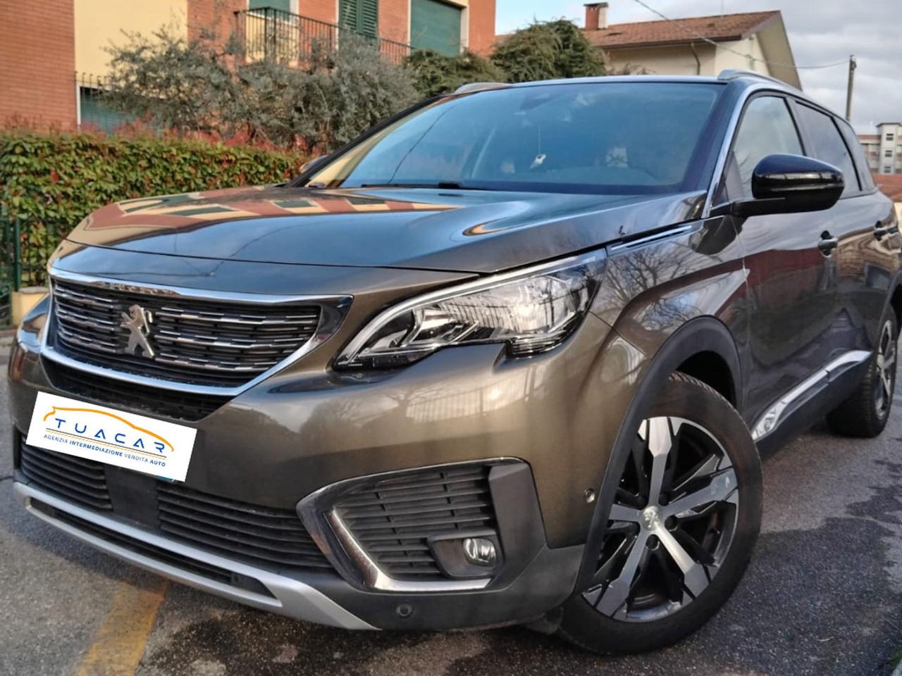 Peugeot 5008 Allure 1.6 Blue HDI 120