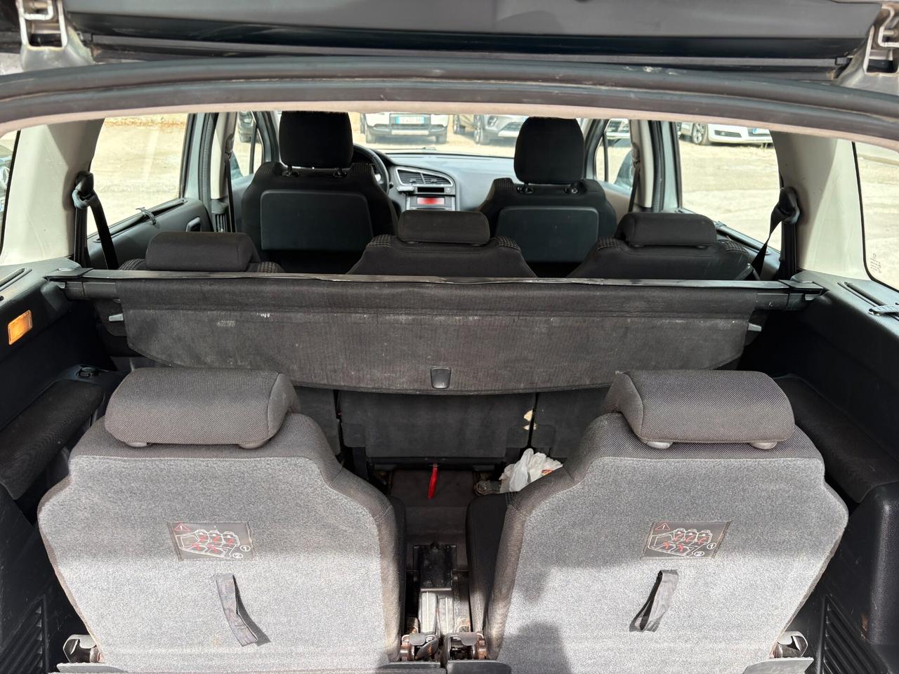 Peugeot 5008 1.6 HDi 112CV Premium