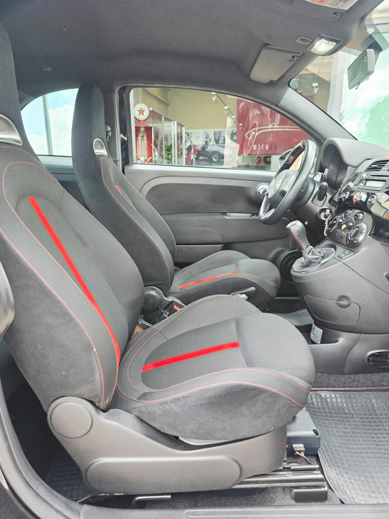 Abarth 500 1.4 Turbo T-Jet allestimento Competizione Tagliandata