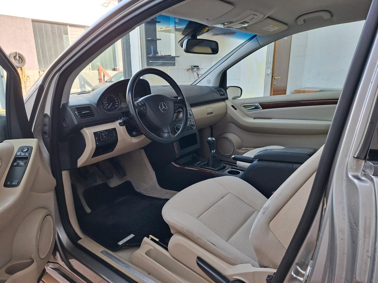 Mercedes-benz A 180 CDI Coupé Elegance, ok neop.