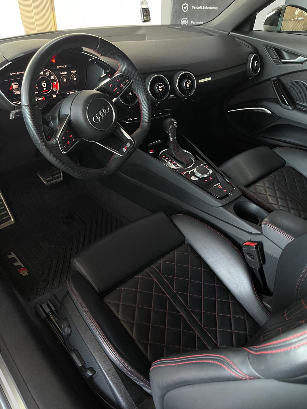 Audi TT Coupé 45 TFSI quattro S tronic 99 ESEMPLARI QUANTUM GRAY EDITION