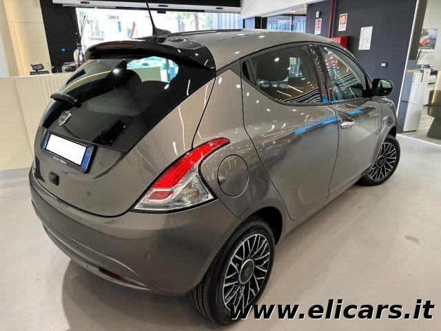LANCIA Ypsilon 1.0 FireFly 5 porte S&S Hybrid Oro