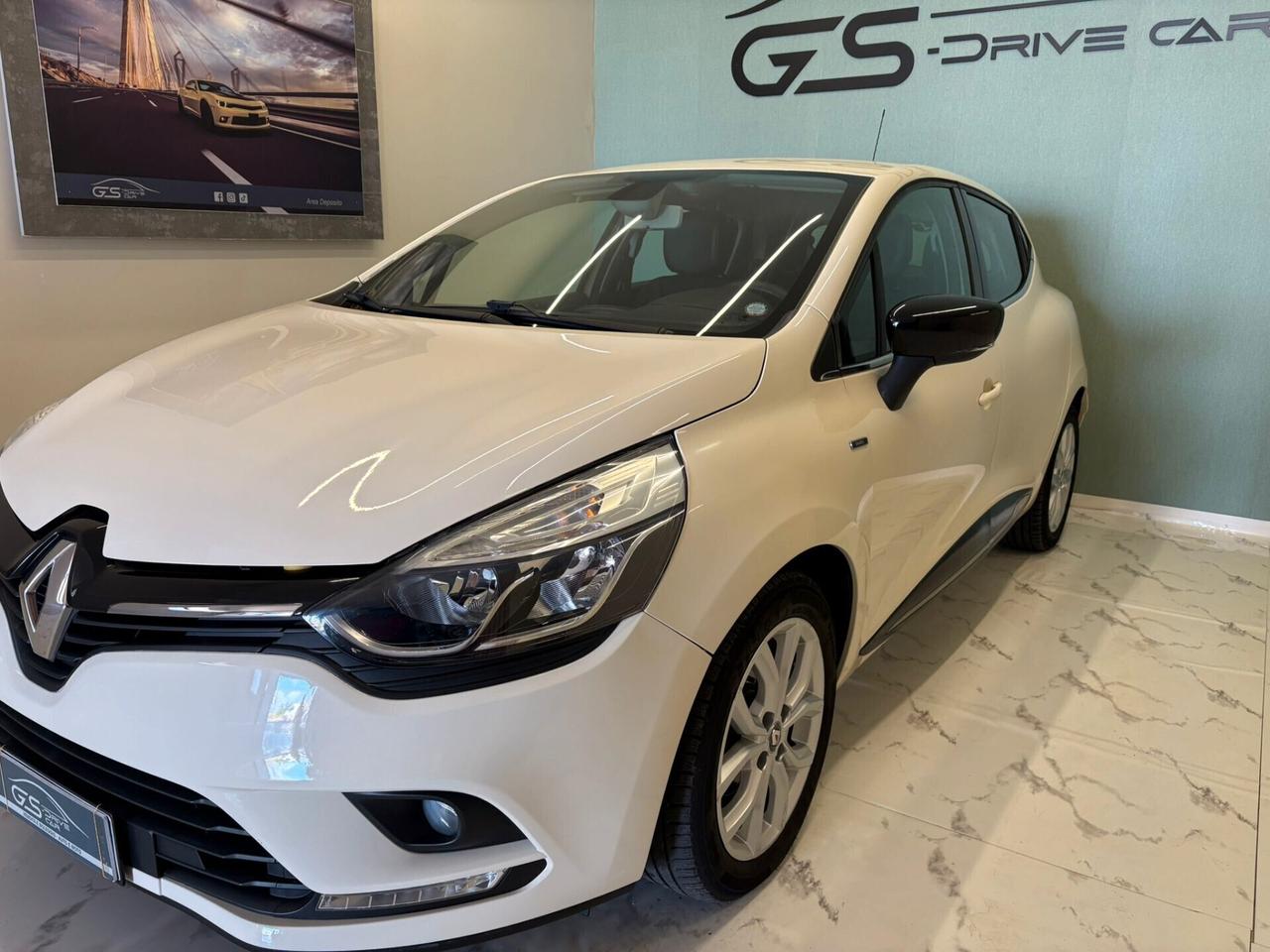 Renault Clio dCi 8V 90 CV EDC 5 porte Duel