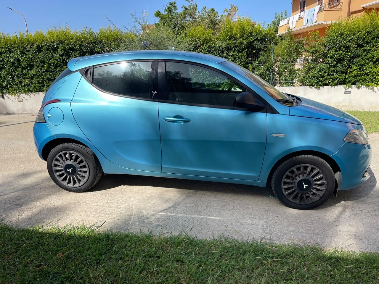 Lancia Ypsilon 1.3 MJT 16V 95 CV 5 porte S&S Elefantino