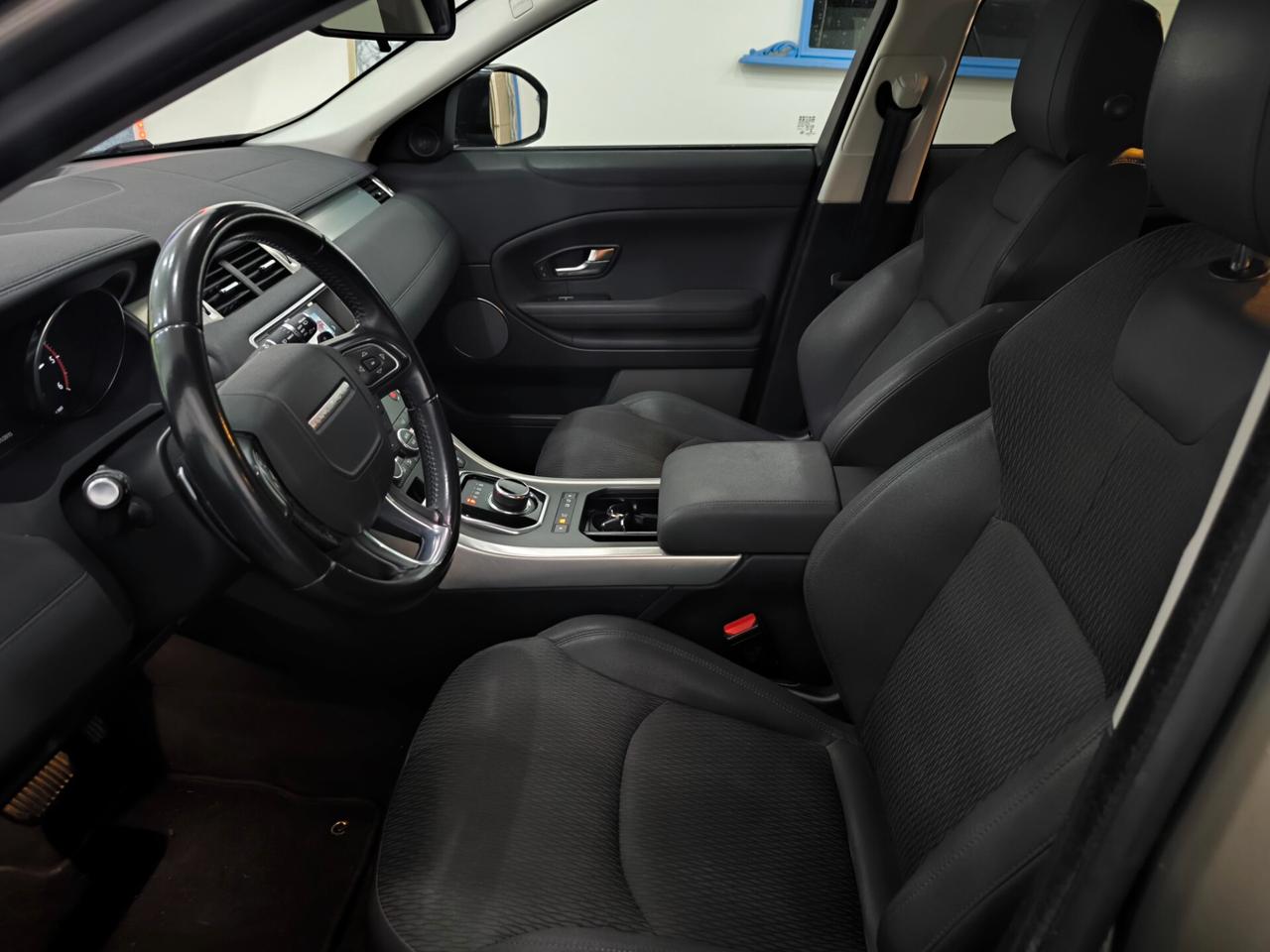 Land Rover Range Evoque 2.0 TD4 150 CV 5p. SE Dynamic