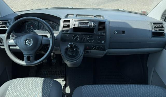 VOLKSWAGEN Transporter VW T5 2.0tdi 140cv 9Posti Euro6 Klima
