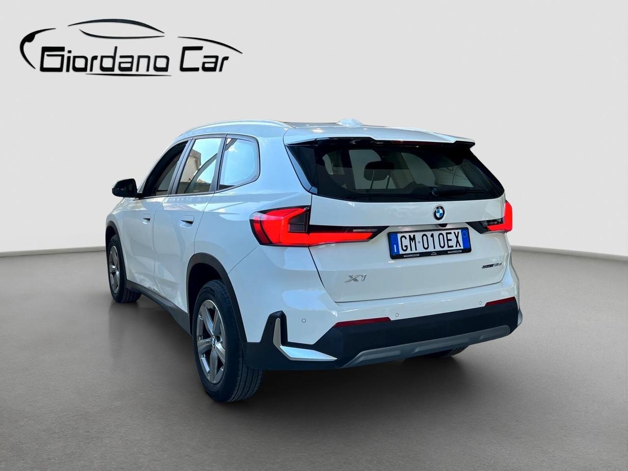 Bmw X1 sDrive18d Essence Edition DCT