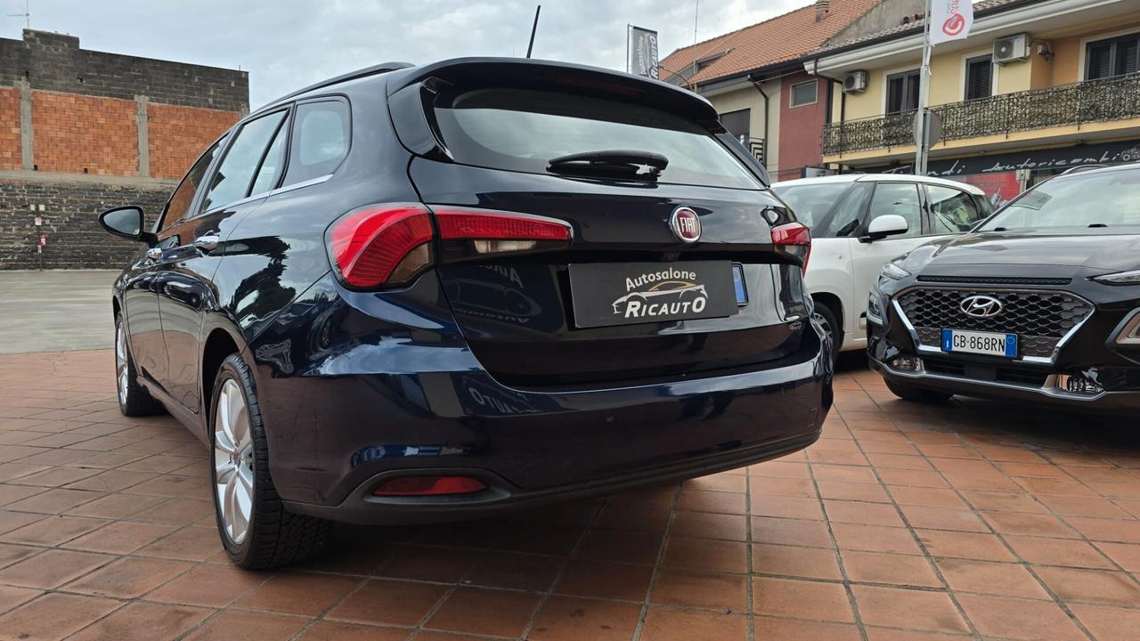 Fiat Tipo 1.6 Mjt S&S DCT SW Lounge