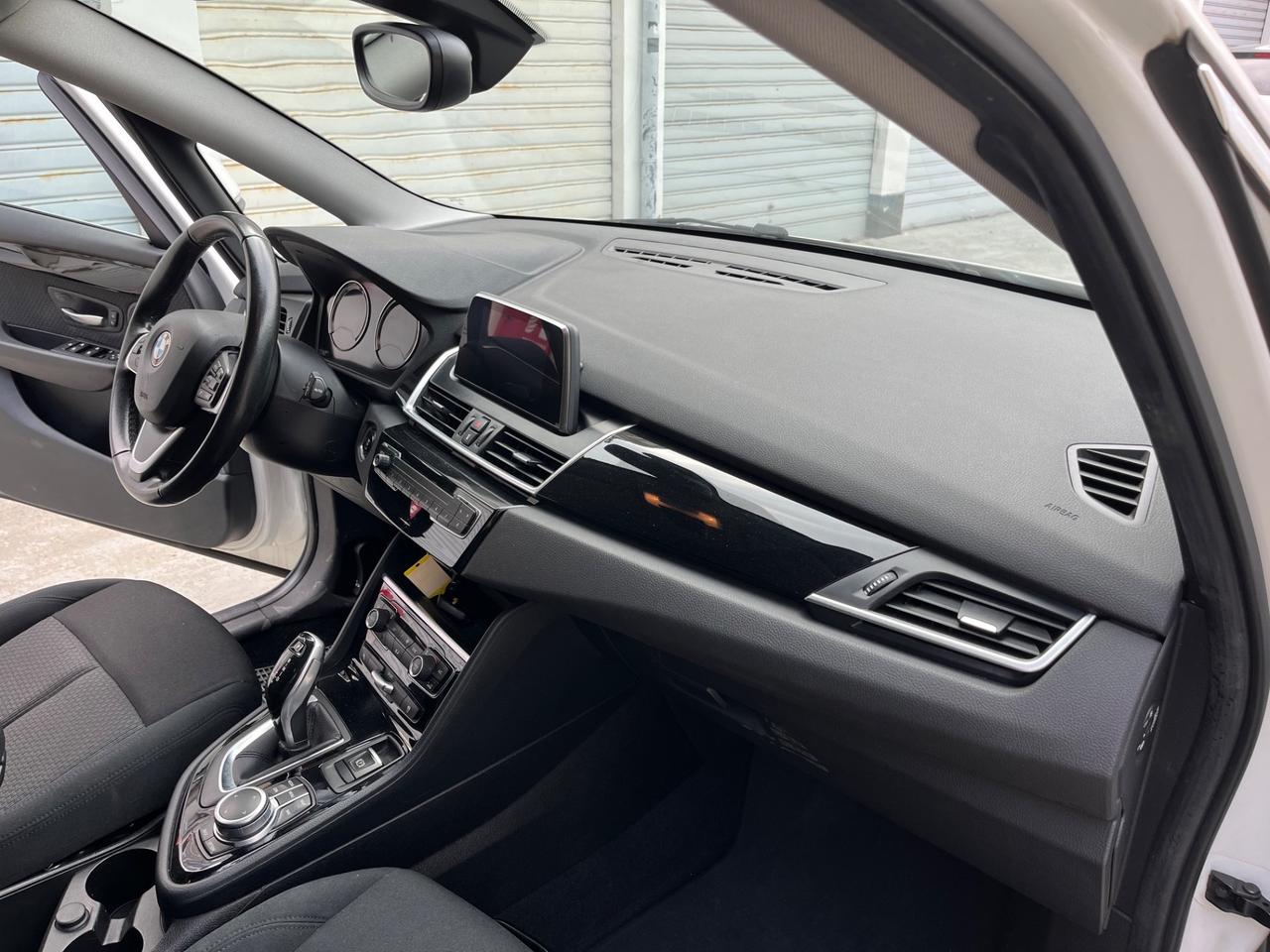 Bmw 216 216d Active Tourer Luxury CAMBIO AUTOMATICO