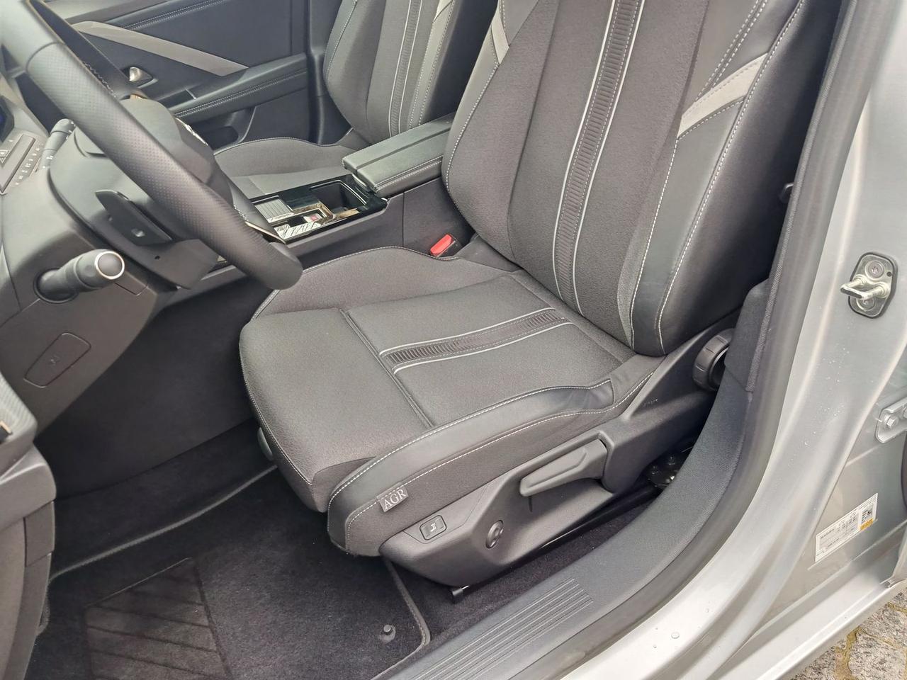 Opel Astra GS 1.5 #9711