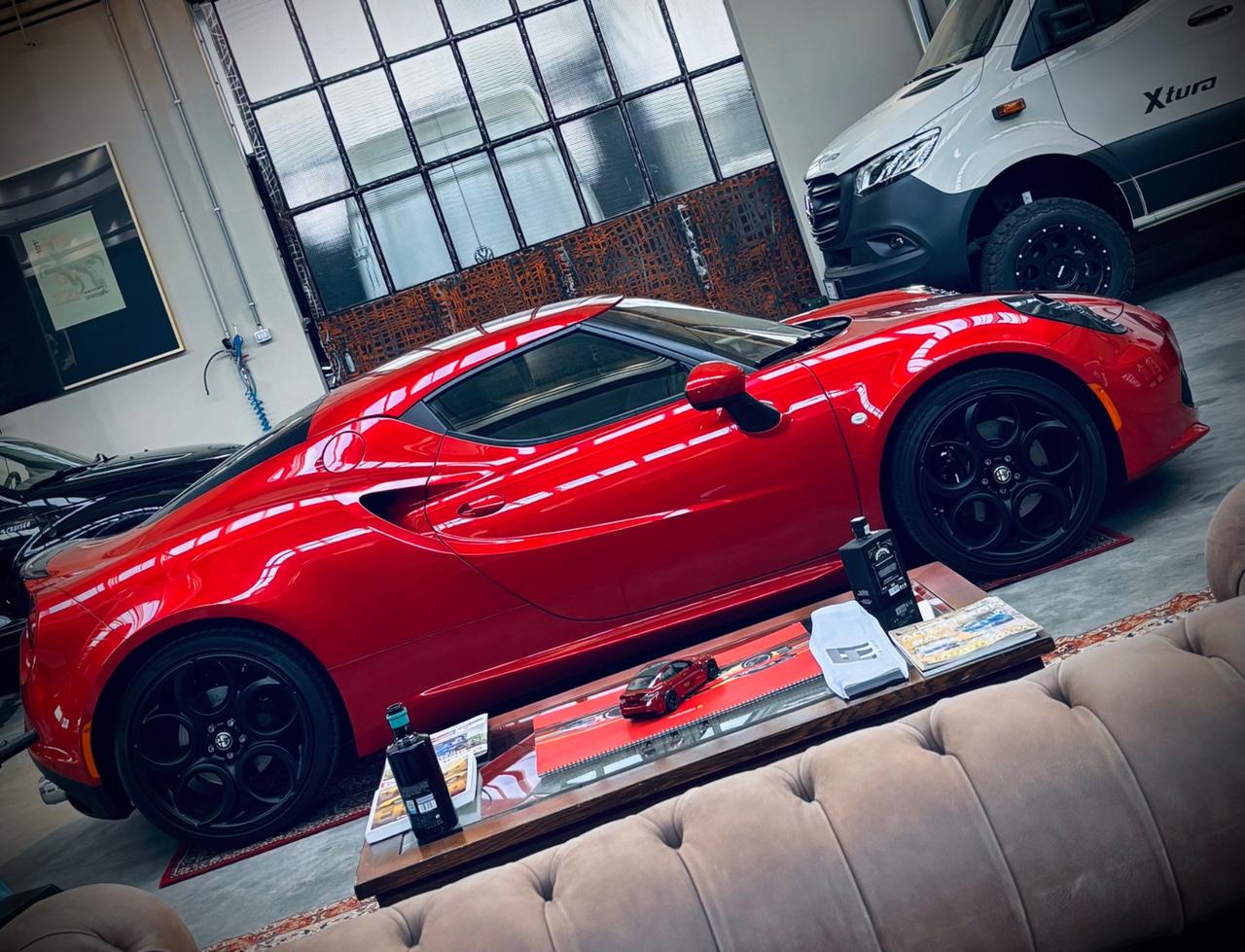 Alfa Romeo 4C 1750 TBi ex Jorge Lorenzo