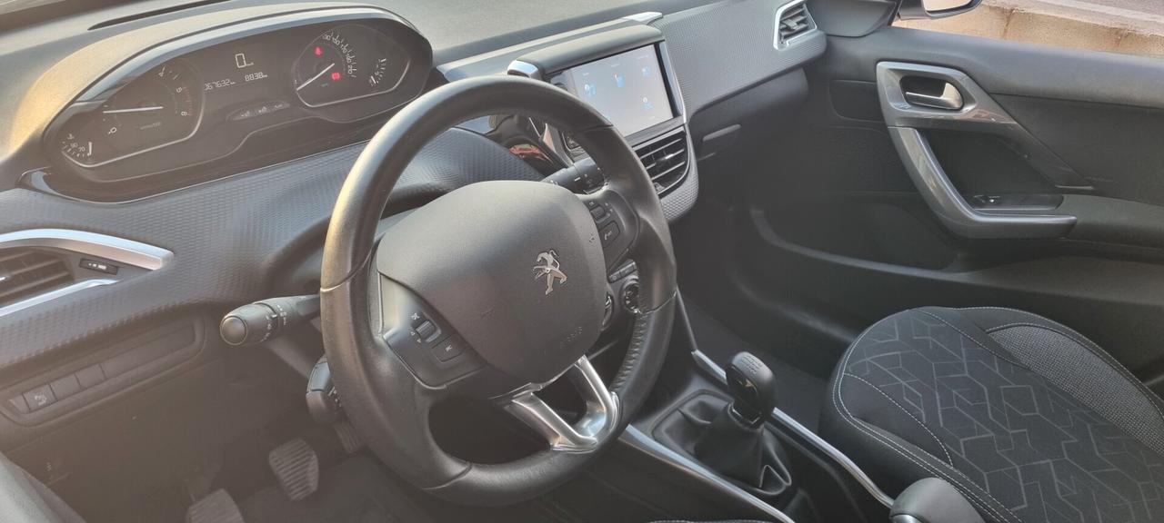 Peugeot 2008 BlueHDi 100 S&S SOLO 67MILAKM