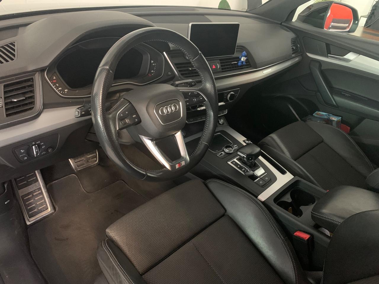 Audi Q5 40 TDI quattro S tronic line plus