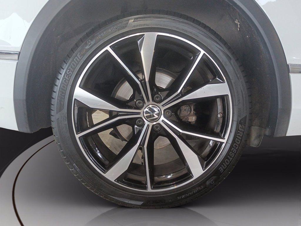 VOLKSWAGEN Tiguan 1.5 tsi r-line 150cv dsg del 2023