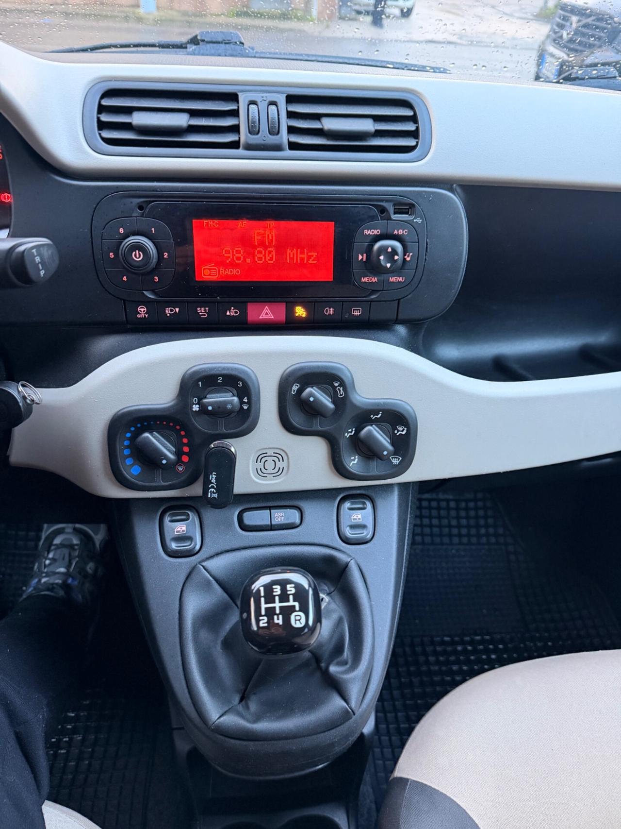 Fiat Panda 1.2 BENZ/GPL ANNO 10/2014