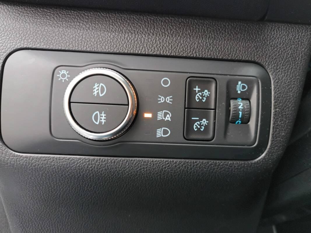 Ford Kuga 2.5 full hybrid ST-Line 190cv