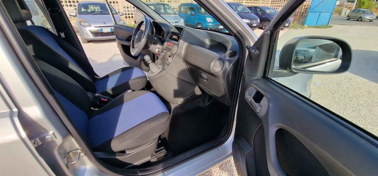 Fiat Panda 1.2 Emotion 2011 138.000km