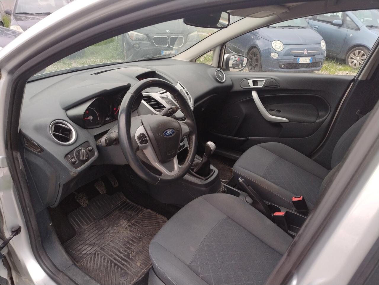 Ford Fiesta 1.2 82 CV 5 porte Titanium