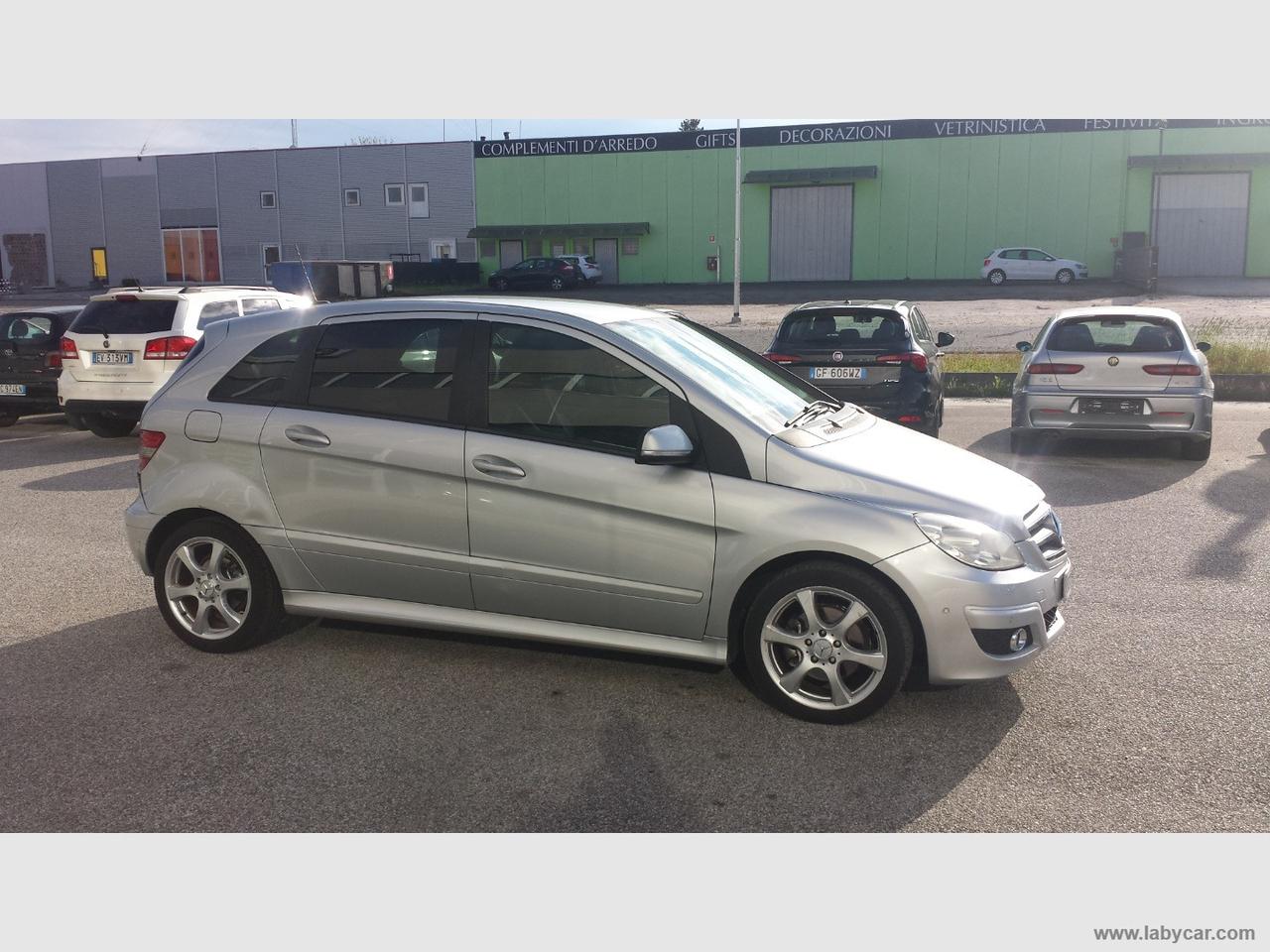 MERCEDES-BENZ B 180 CDI Sport