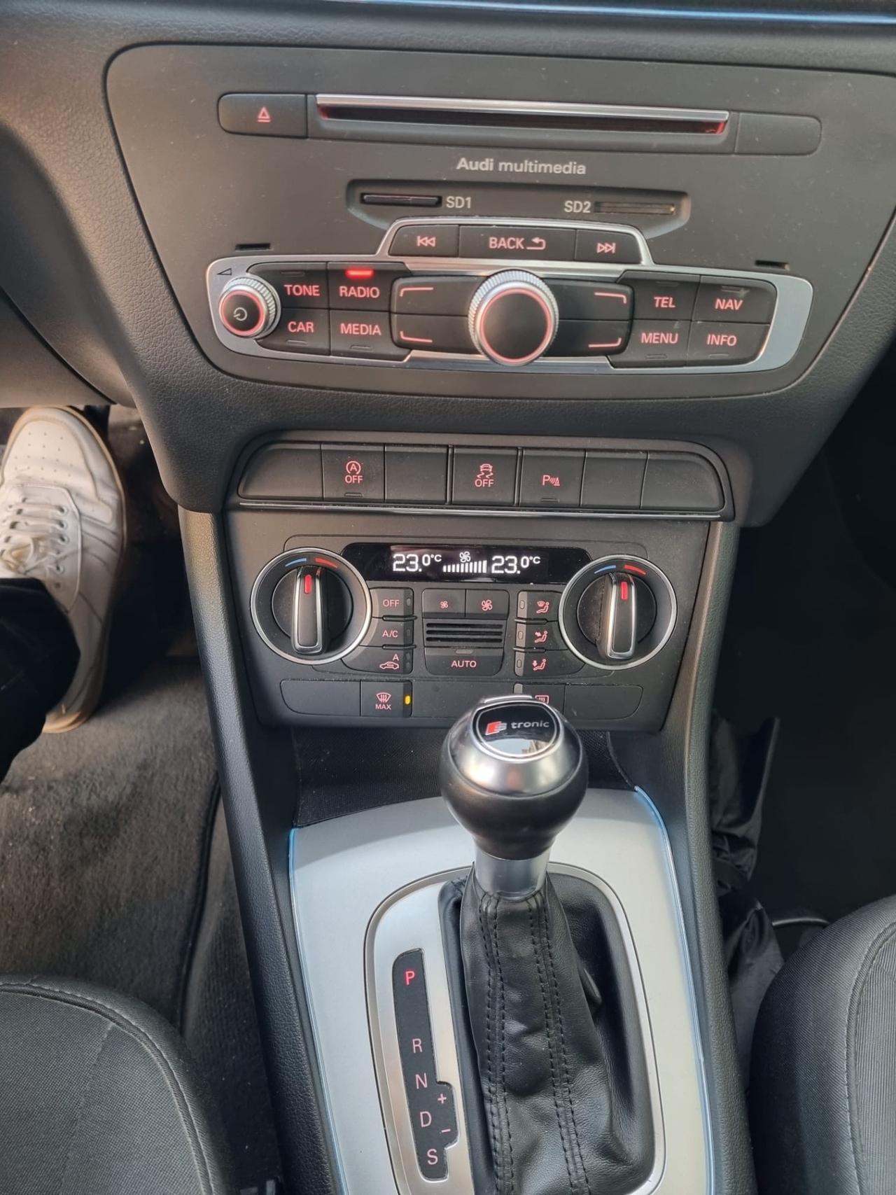 Audi Q3 2.0 TDI 120 CV S line Edition